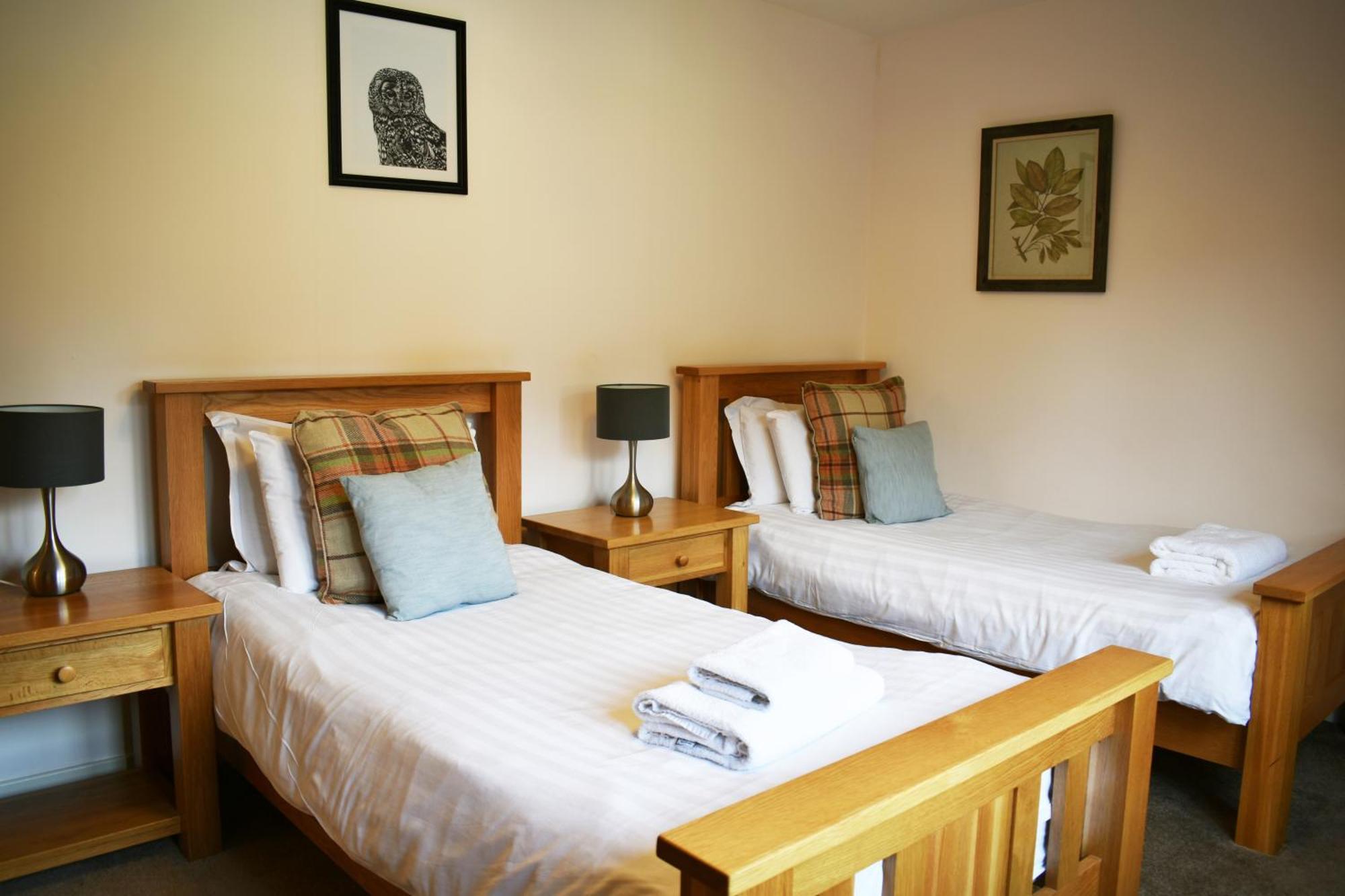 Abbey Holidays Loch Ness Luxury Self Catering 2 Bedroom Cottages Fort Augustus Exterior photo