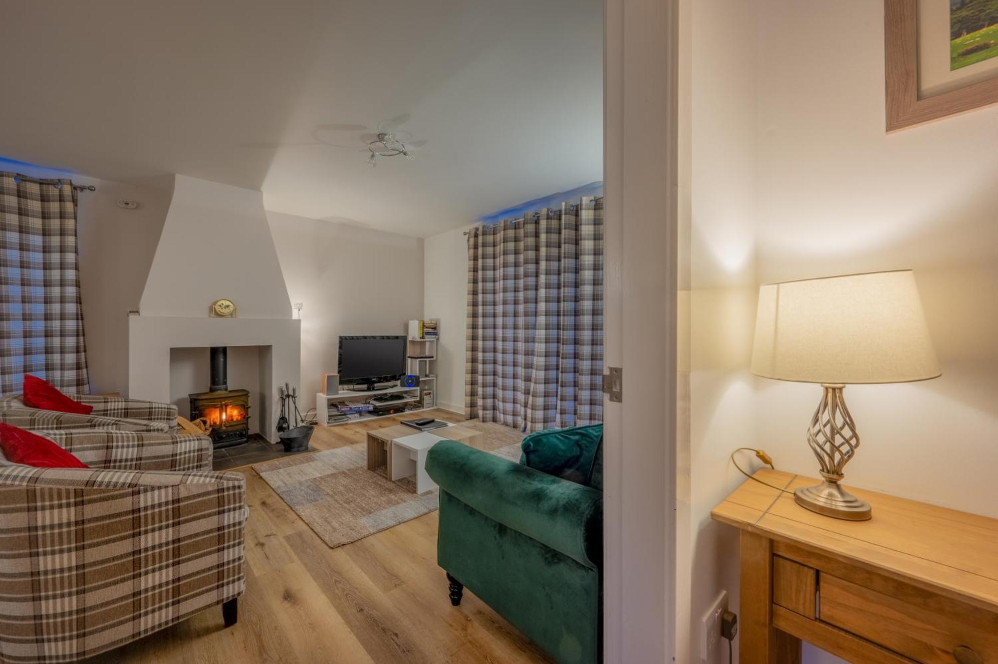 Abbey Holidays Loch Ness Luxury Self Catering 2 Bedroom Cottages Fort Augustus Room photo