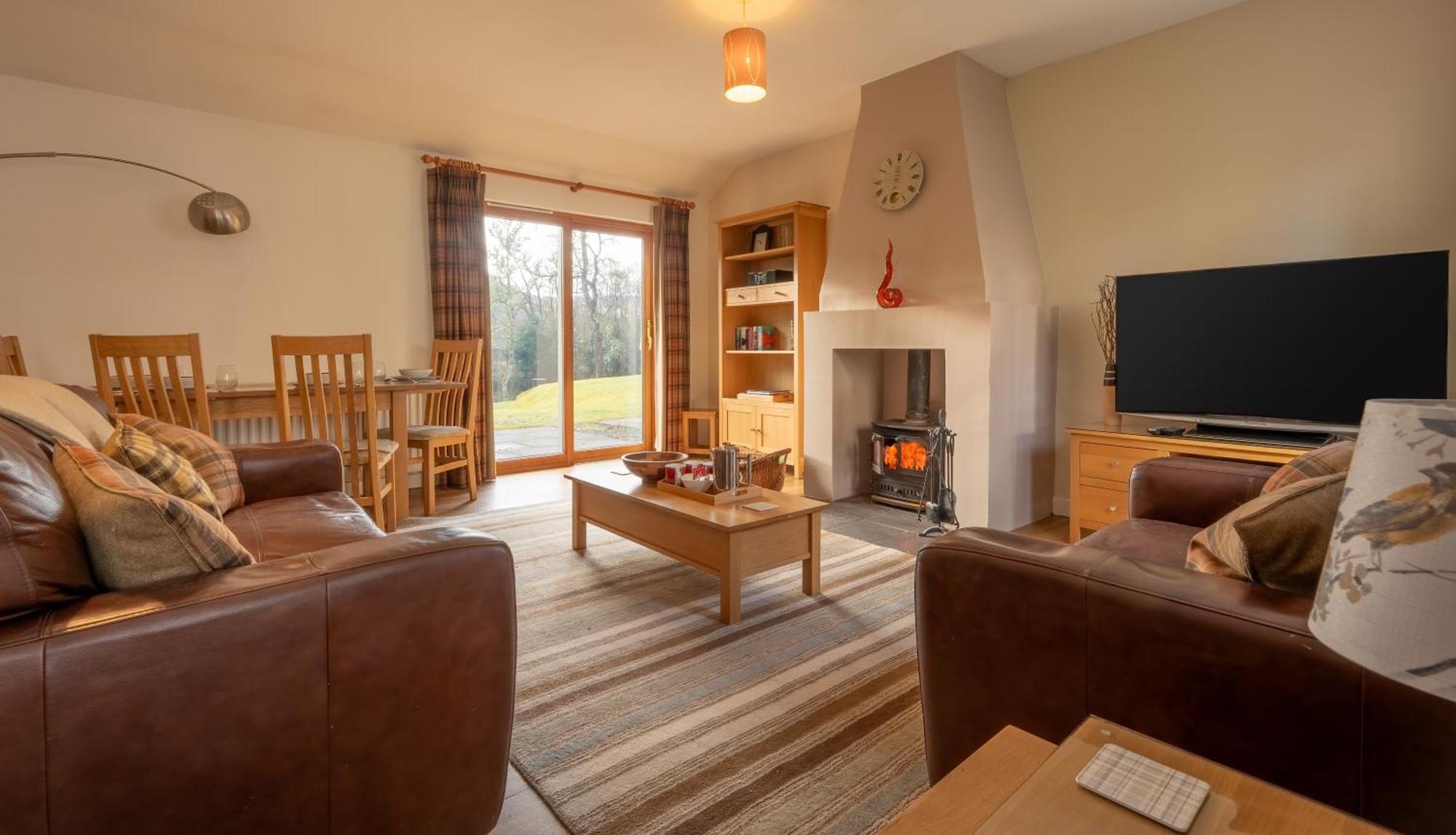 Abbey Holidays Loch Ness Luxury Self Catering 2 Bedroom Cottages Fort Augustus Room photo